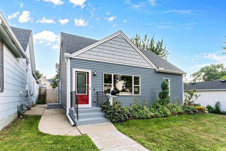 Property Photo: 2574 2nd Avenue E MN 55109