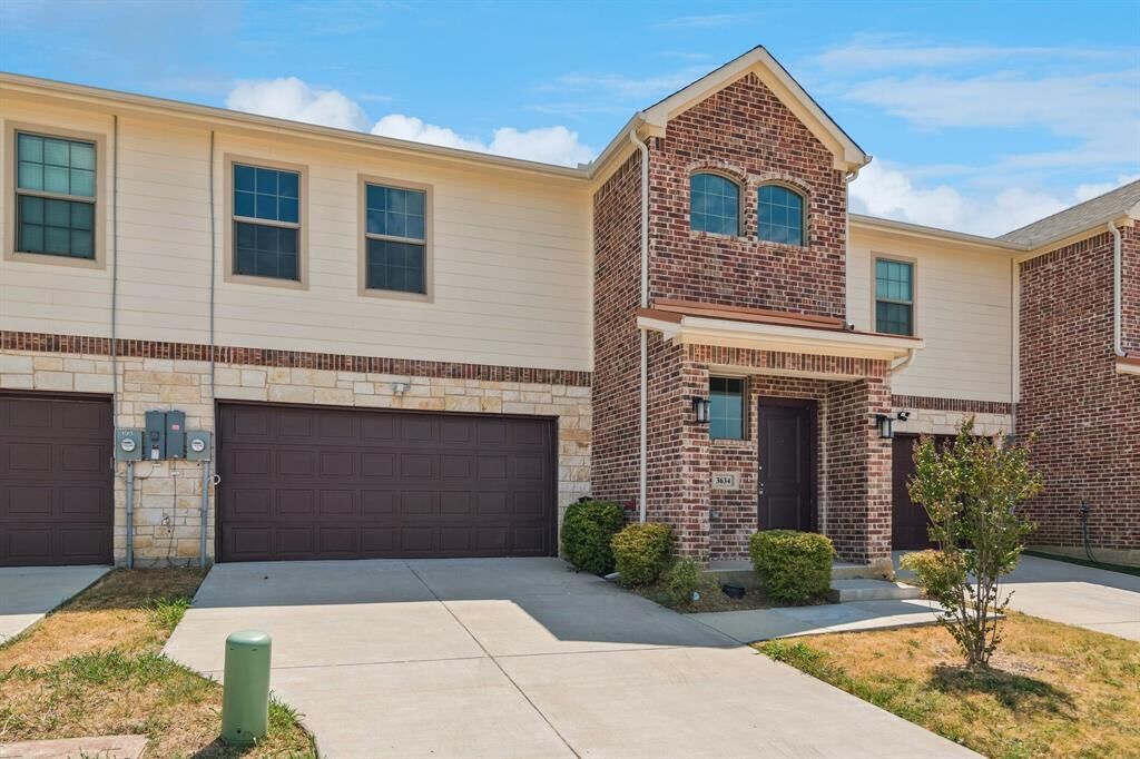 Property Photo:  3634 Amoud Drive  TX 75062 