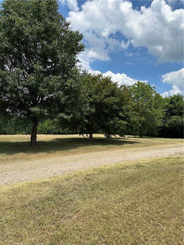 Property Photo:  804 NW 5th  AR 72823 