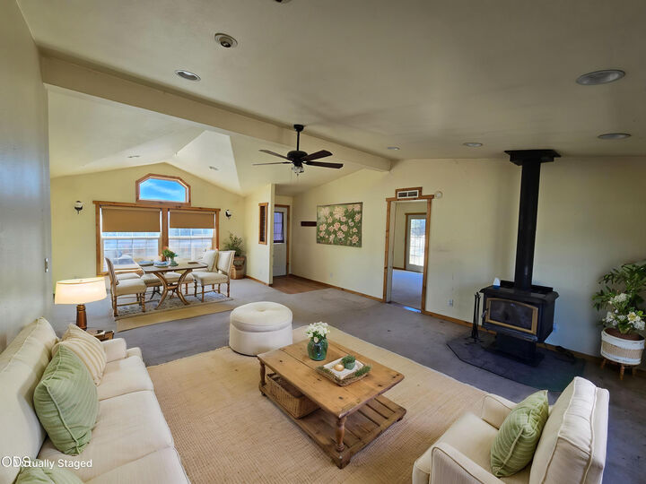 Property Photo:  6244 NW Hemlock Place  OR 97754 