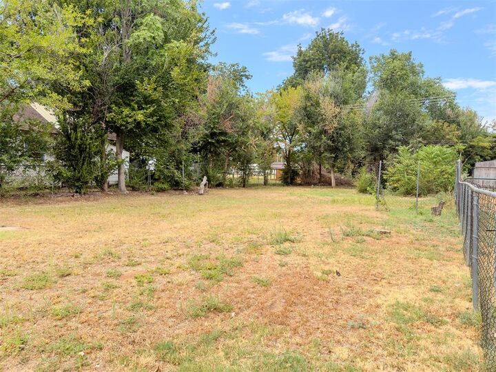 Property Photo: 111 W Georgia Avenue OK 73005