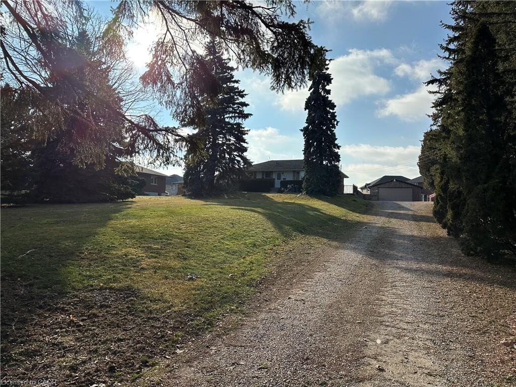 Property Photo:  613 Rymal Road W  ON L9B 1B7 