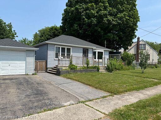 Property Photo:  Upper 5648 Royal Manor Drive  ON L2G 1E8 