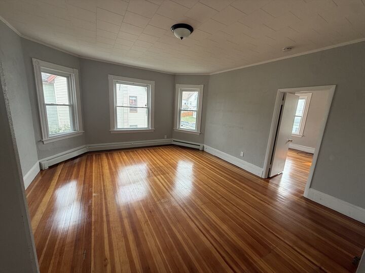 Property Photo:  39 Hodges Ave 2F  MA 02780 