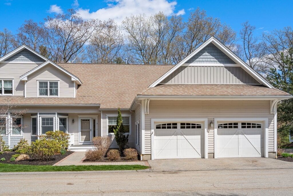Property Photo:  3 Summerland Way 3  MA 01609 