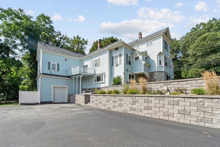 Property Photo:  127 North Rd  MA 01824 