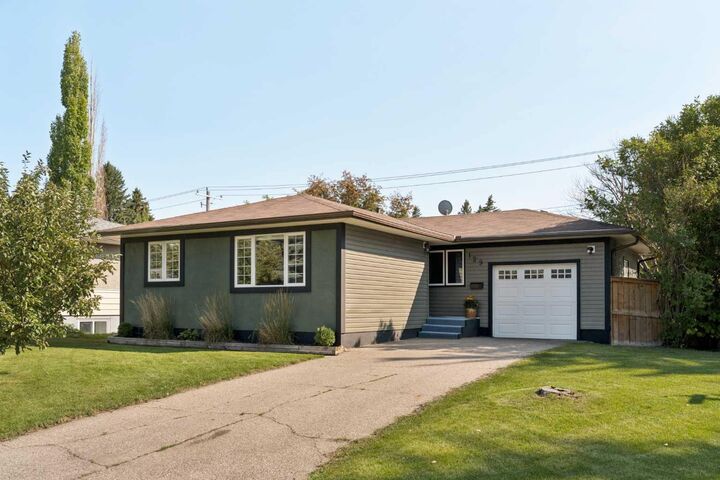 129 Springwood Drive SW — photo 1