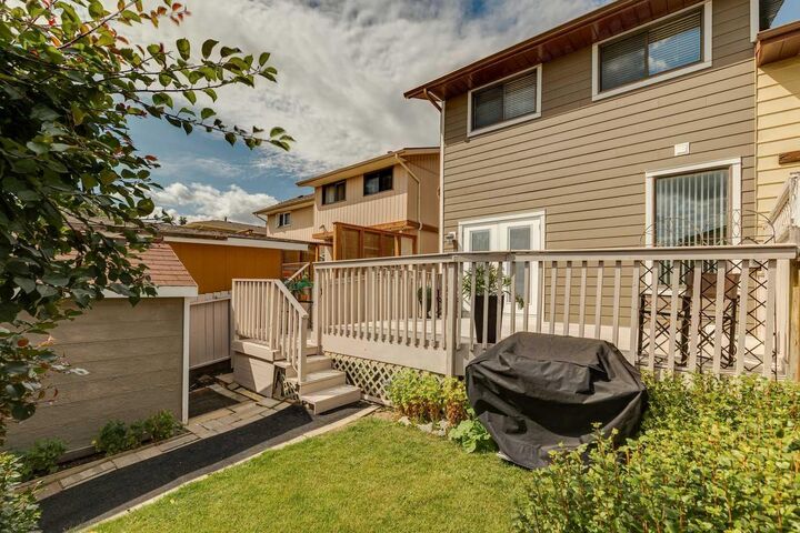 Property Photo: 568 Strathcona Drive SW AB T3H 1K5