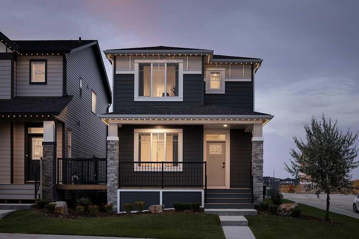 477 Rosemary Gardens SE — photo 1