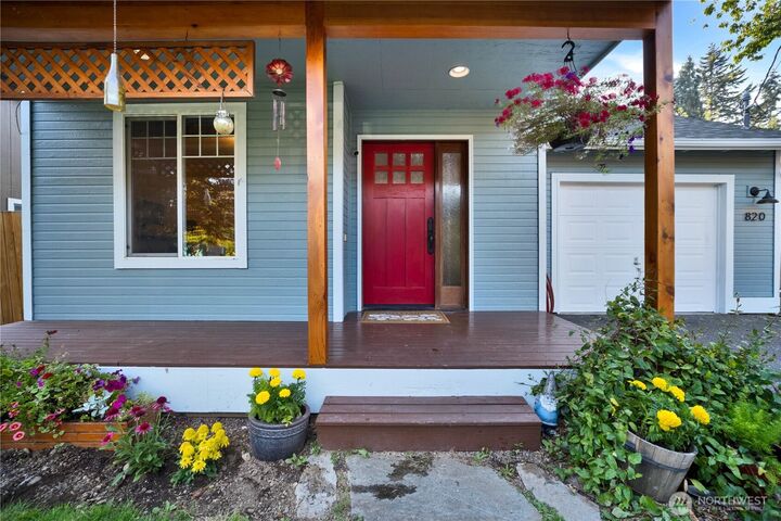 Property Photo: 820 Mill Avenue WA 98290