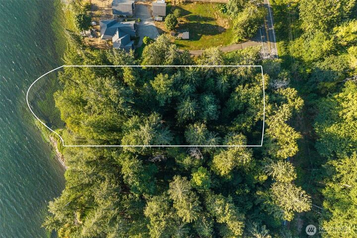 Property Photo:  3160 E State Route 302  WA 98528 