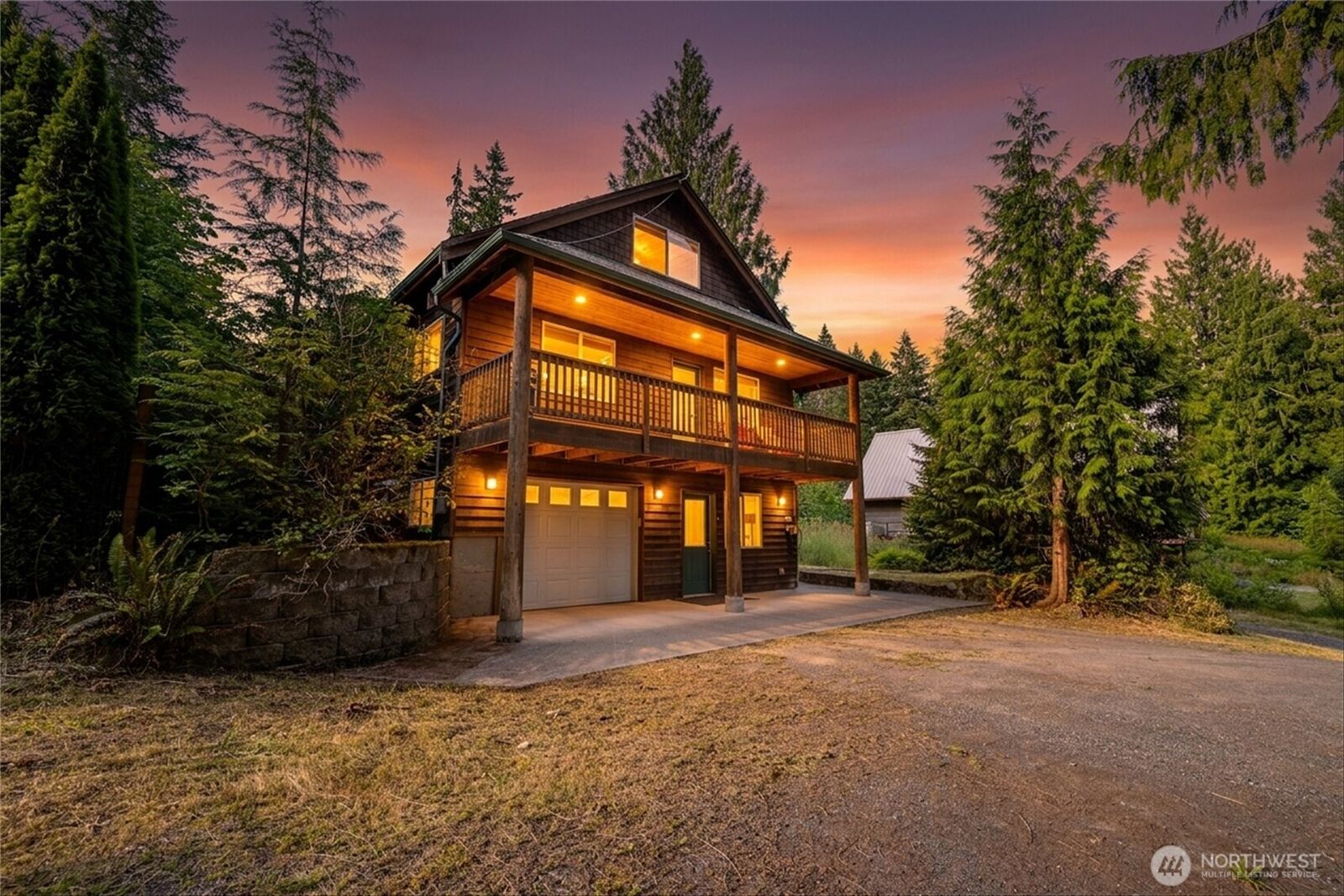 Property Photo:  11062  Whistler Lane  WA 98244 