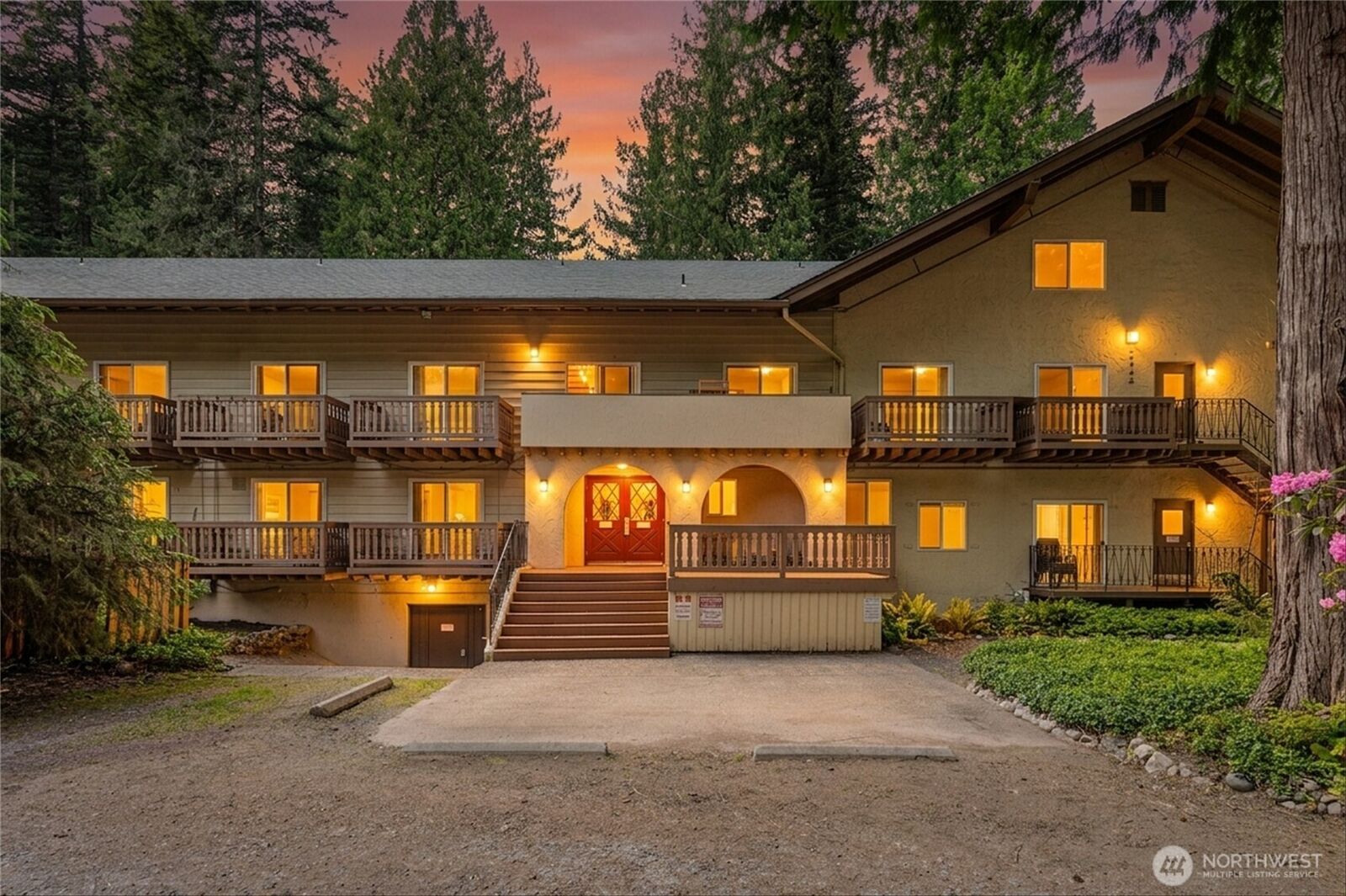 Property Photo:  10433  Mt Baker Highway 2017A  WA 98244 
