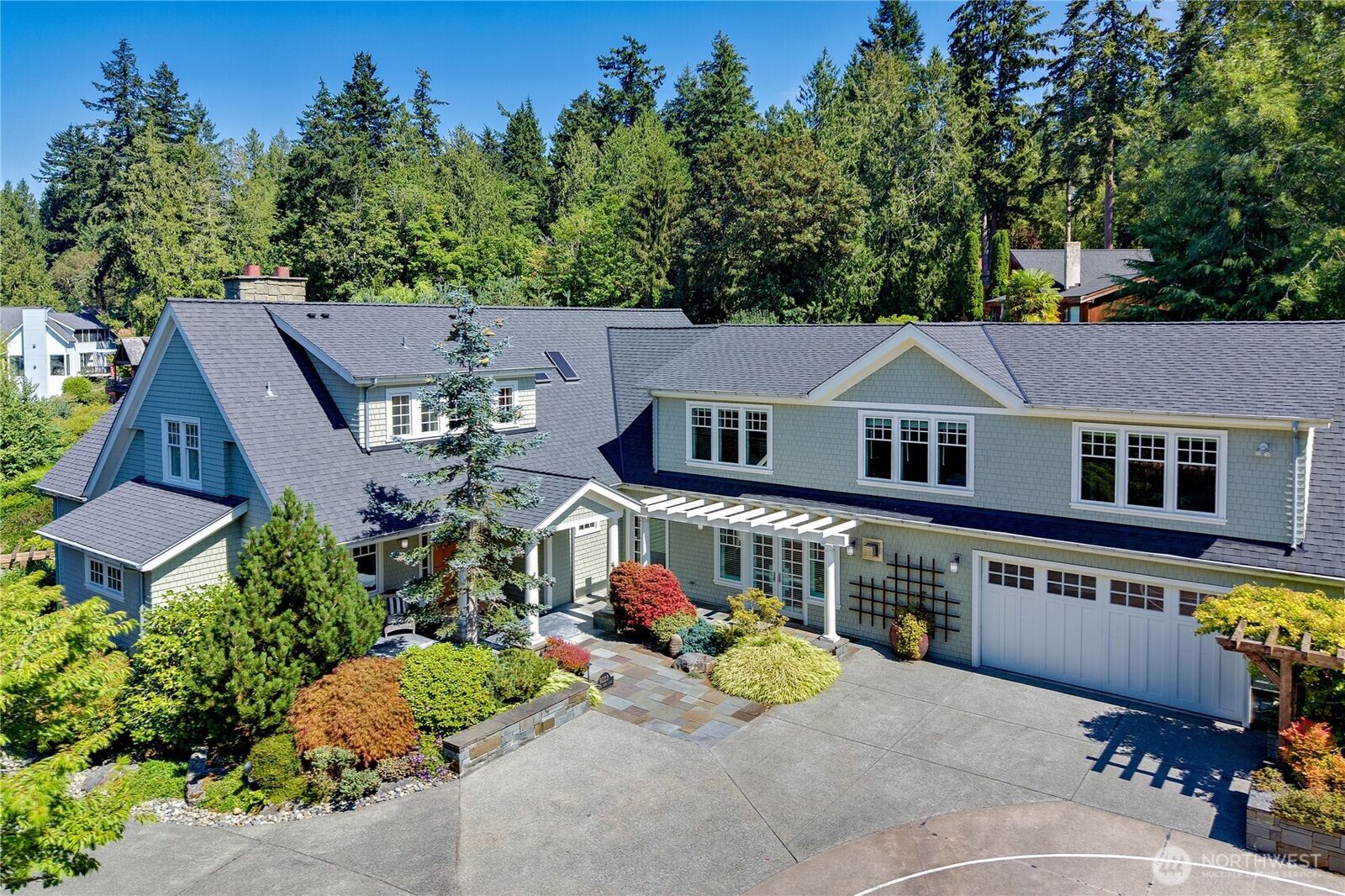 Property Photo:  9223  Allens Cove Lane NE  WA 98110 