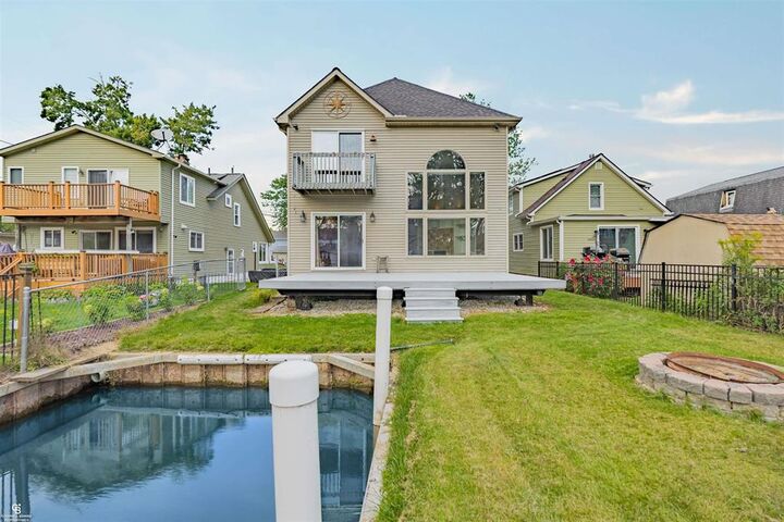 Property Photo: 37909 Sunnybrook Street MI 48045