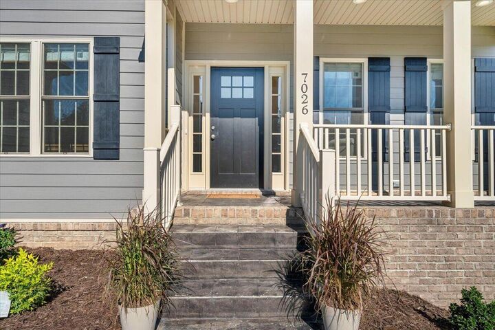 Property Photo:  7026 Parkway View Trl  VA 24018 