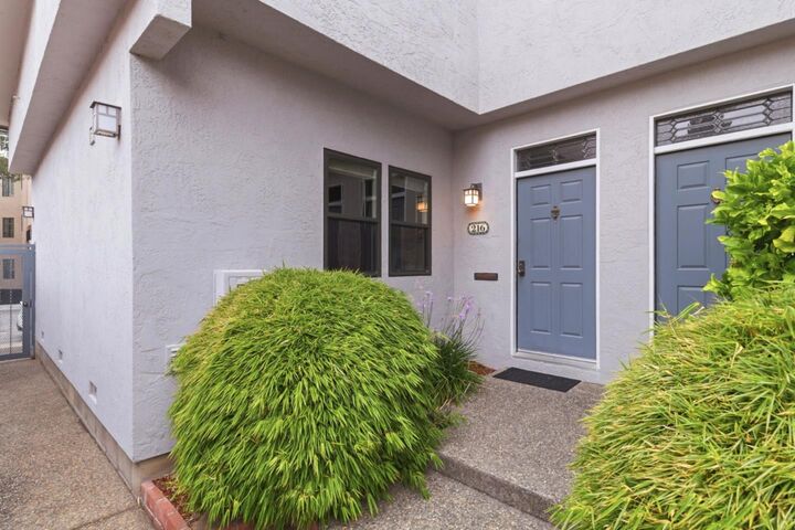 Property Photo: 216 8th Avenue CA 94401