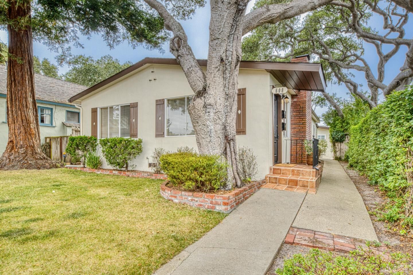 Property Photo:  608 Congress  CA 93950 