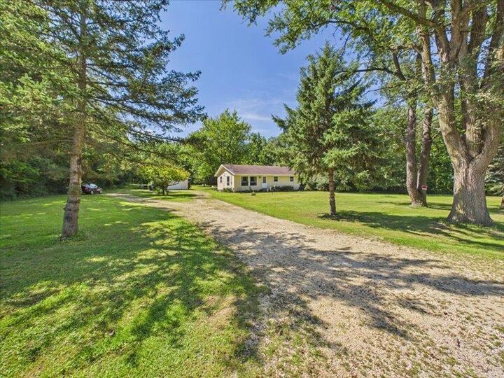 Property Photo: 2330 Euclid Avenue WI 53511