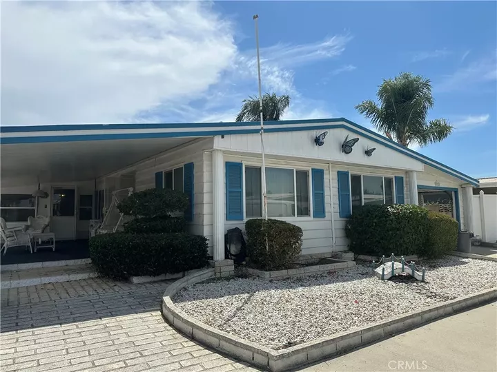 Property Photo:  975 Vista Grande Drive  CA 92543 