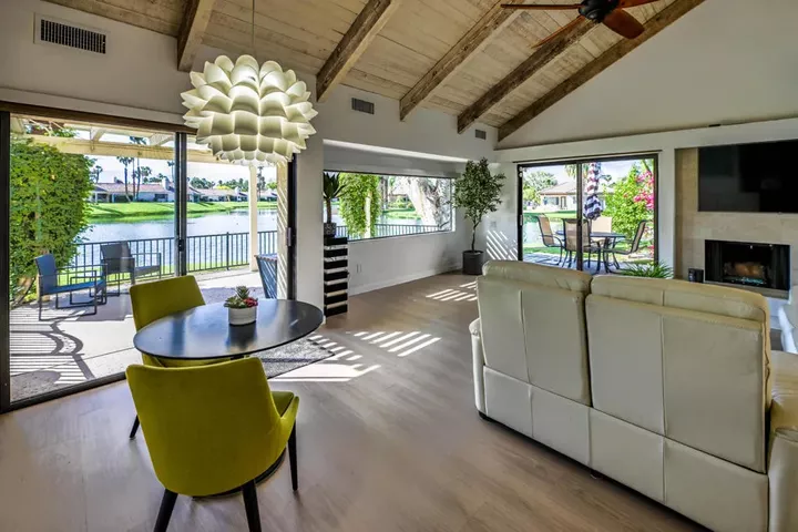 Property Photo:  442 Sunningdale Drive  CA 92270 