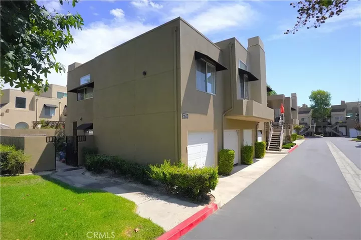 Property Photo:  27897 Cinnamon  CA 92691 