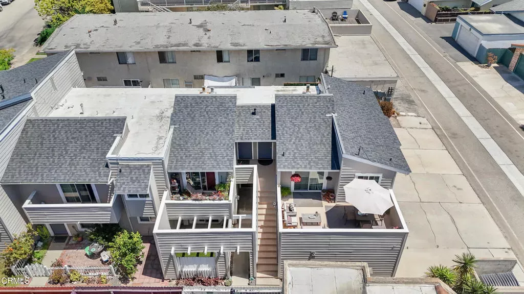 Property Photo: 4958 Nautilus Street CA 93035