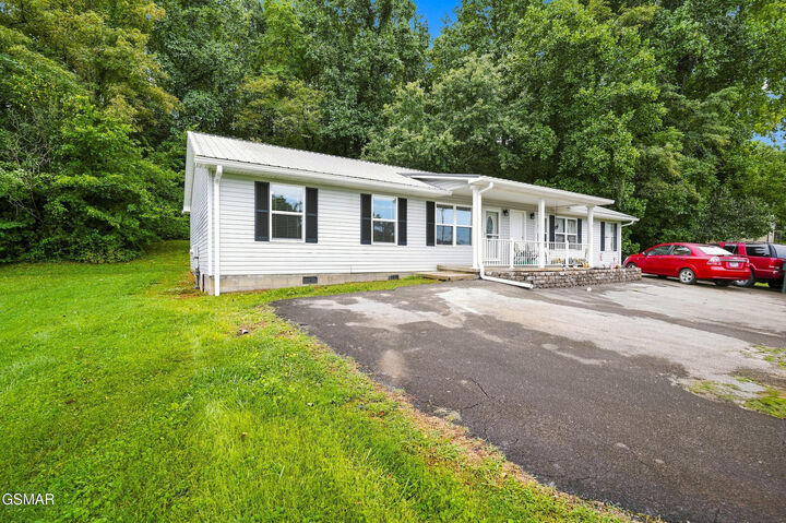 Property Photo:  377 Bandy Road  TN 37743 