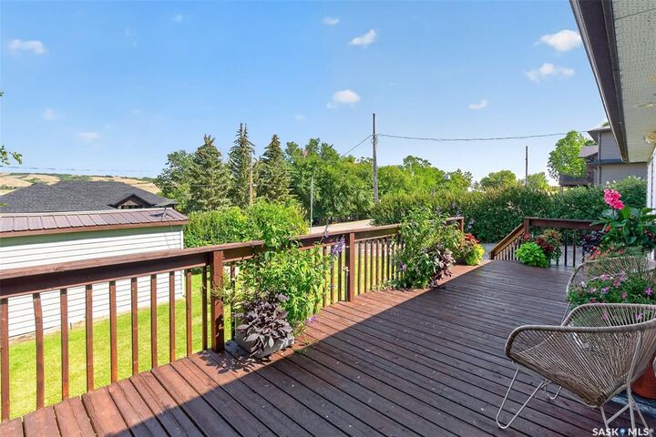 Property Photo:  503 Tatanka Drive  SK S0H 4C0 
