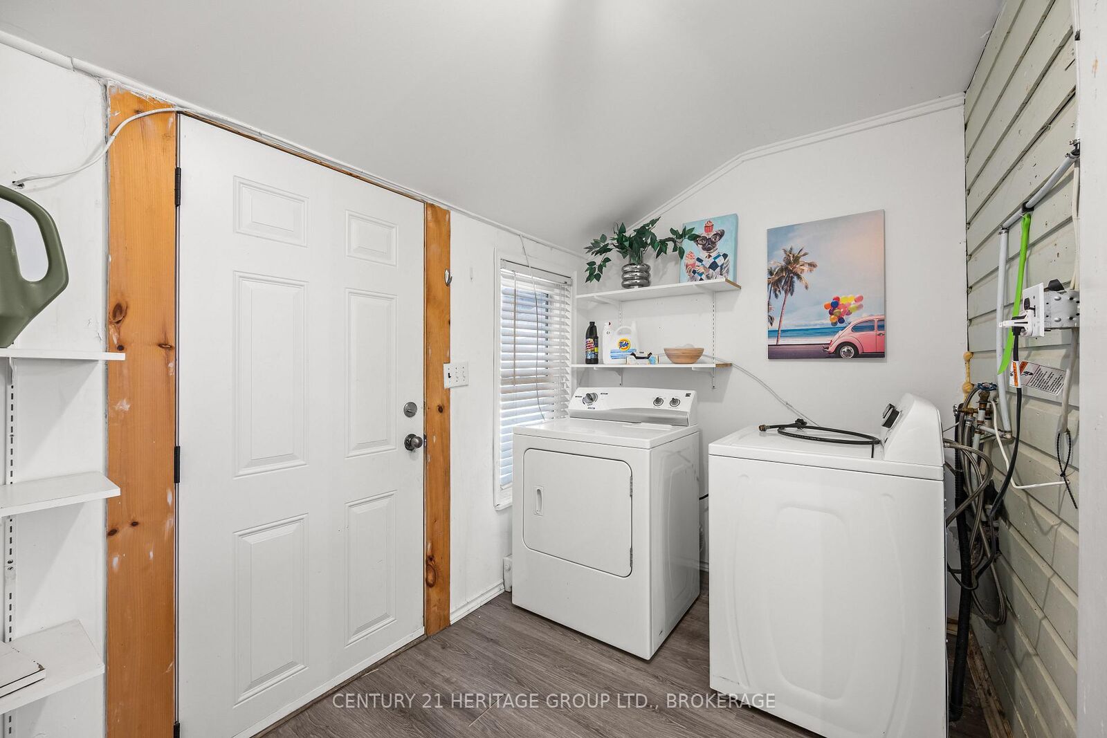 Property Photo: 18 Pine Street ON K7K 1W1