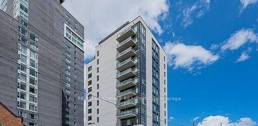 Property Photo:  158 King Street N 1001  ON N2J 0E5 
