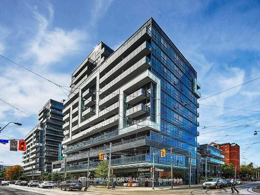 Property Photo:  1030 King Street W 1008  ON M6K 0B4 