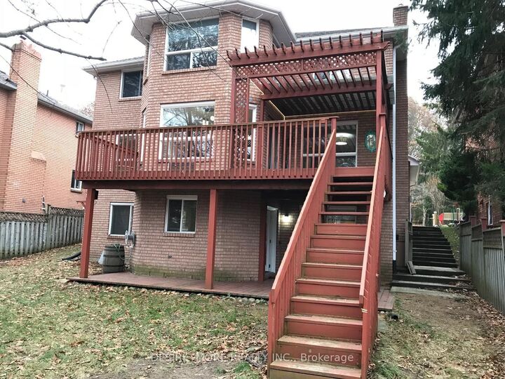 Property Photo: 54 Mayfair Drive Bsmt ON L4N 6Y8