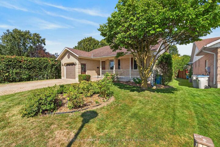 Property Photo:  14 Gregus Court  ON N0M 1S2 