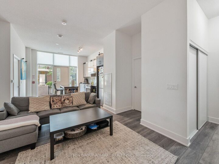 Property Photo: 188 Fairview Mall Drive 101 ON M2J 4T1