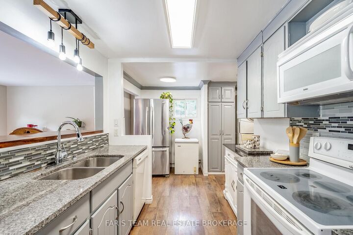 Property Photo:  1490 Laughlin Falls Road  ON L0K 1E0 