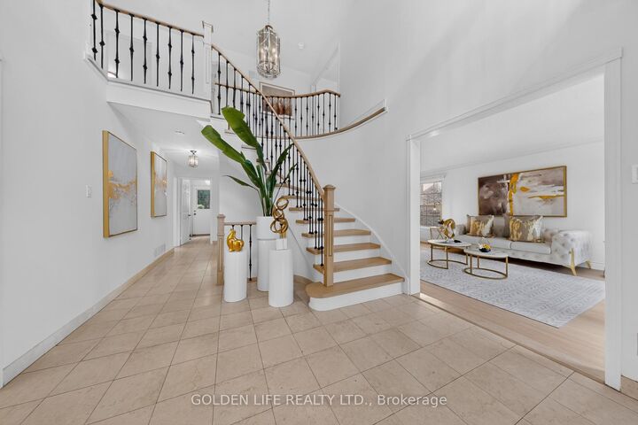 Property Photo: 186 Carlton Road ON L3R 3L8