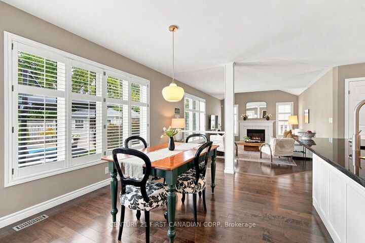 Property Photo: 66 Cobblestone Street ON N5Y 5M5