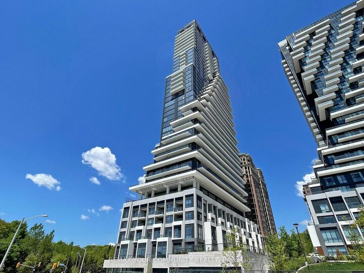 10 Inn On The Park Drive 110 — photo 1