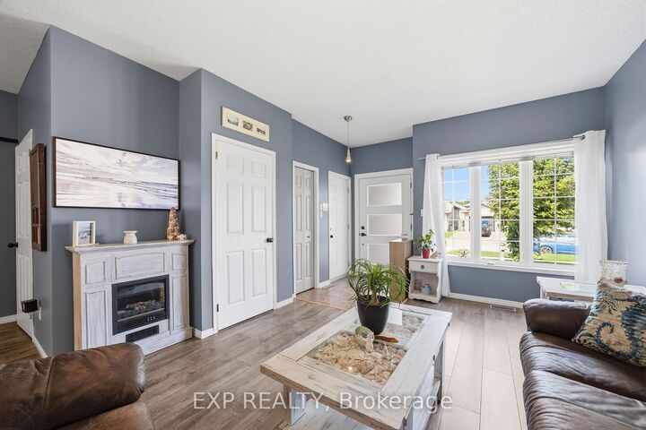 Property Photo: 44 Juniper Crescent ON N7G 4G4