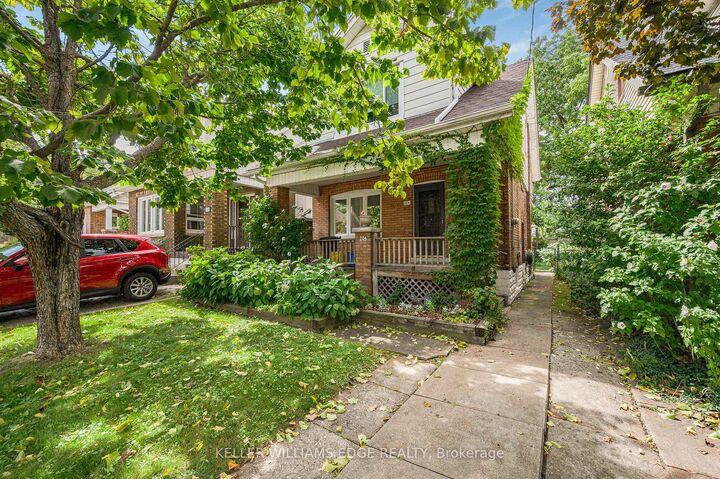 Photo de la propriété:  204 Rosslyn Avenue S  ON L8M 3J5 