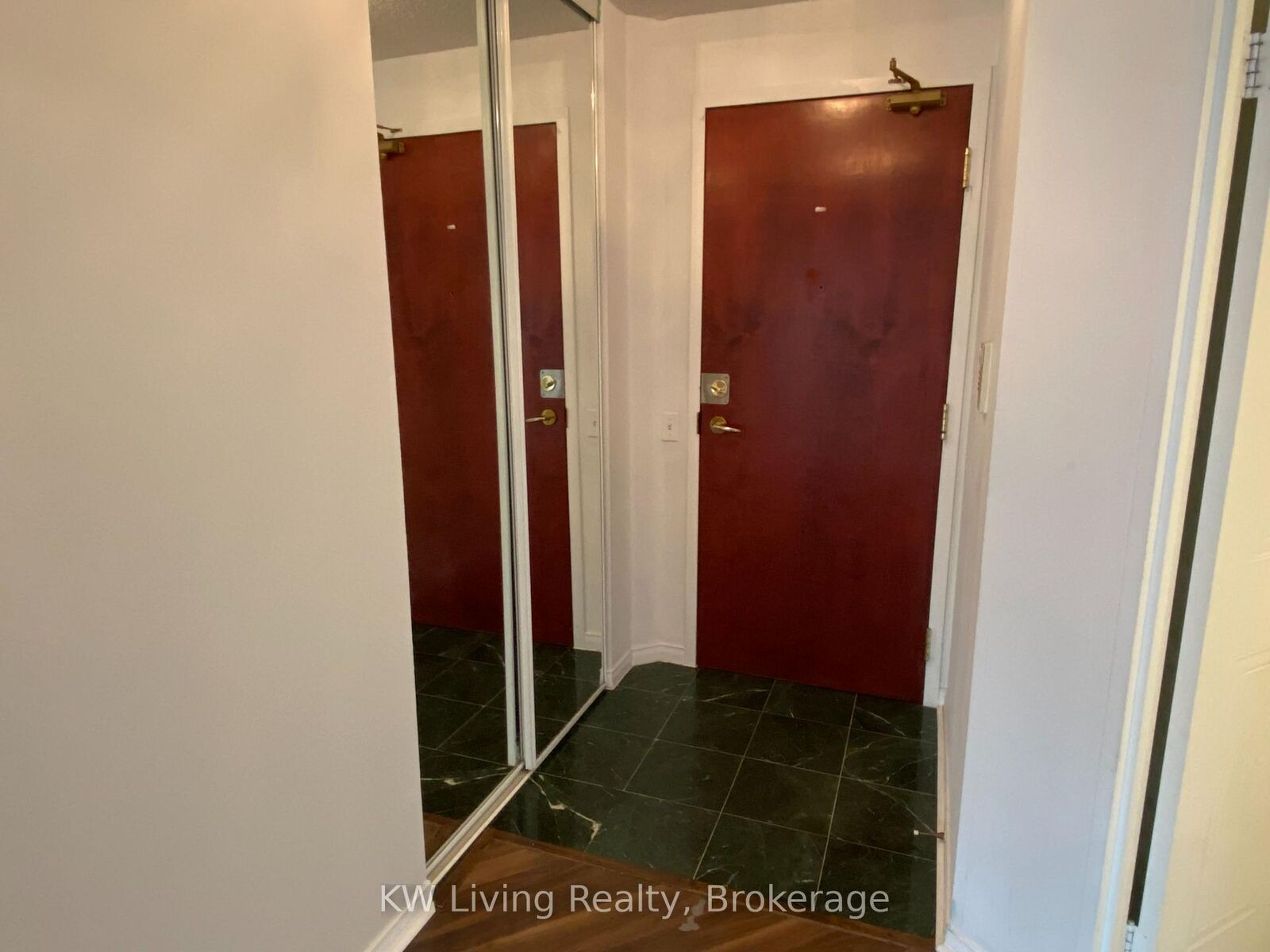 Property Photo: 750 Bay Street 705 ON M5G 1N6