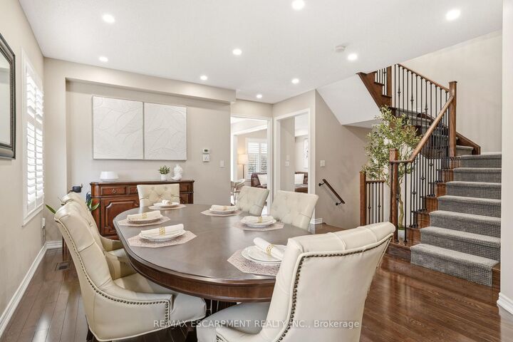 Property Photo: 3133 Hiram Terrace ON L6M 0P7