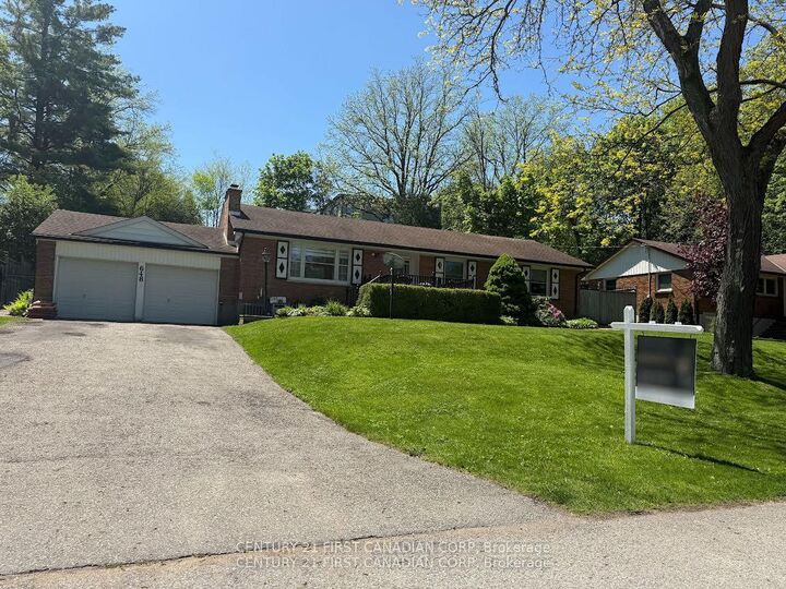 Property Photo:  648 Westwood Drive  ON N6K 1A7 