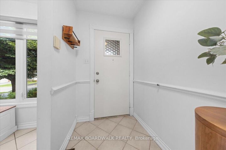Property Photo:  6584 Legault Street  ON K1C 2Z1 
