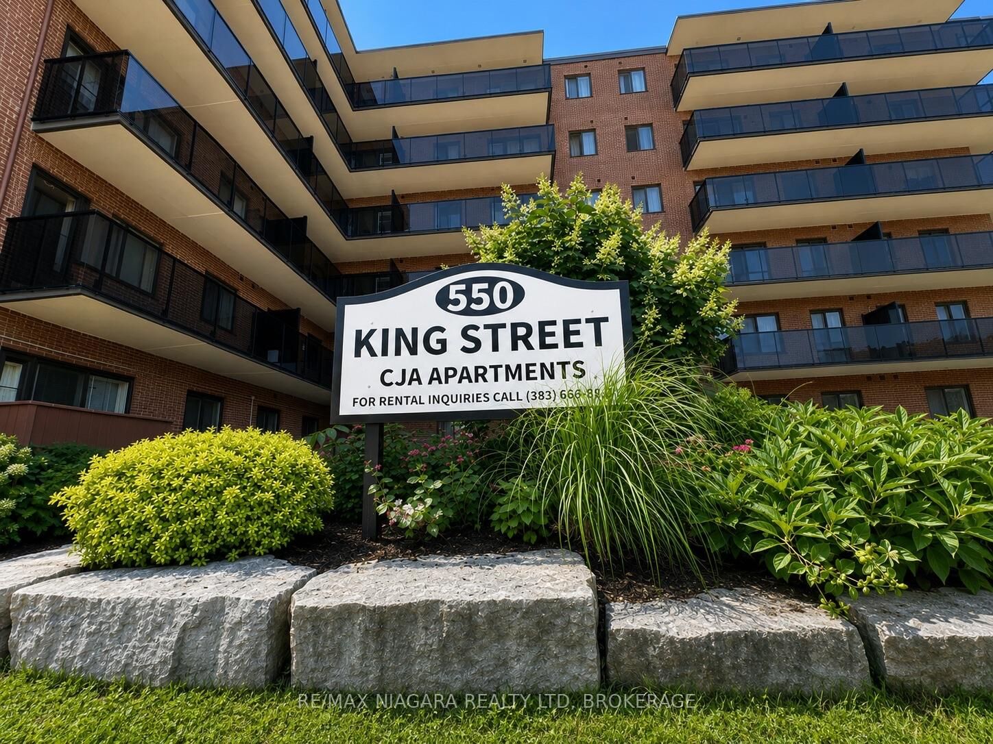Property Photo:  550 King Street 201  ON L4R 3N1 