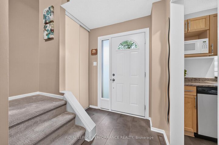 Property Photo: 3903E Old Richmond Road ON K2H 8T8