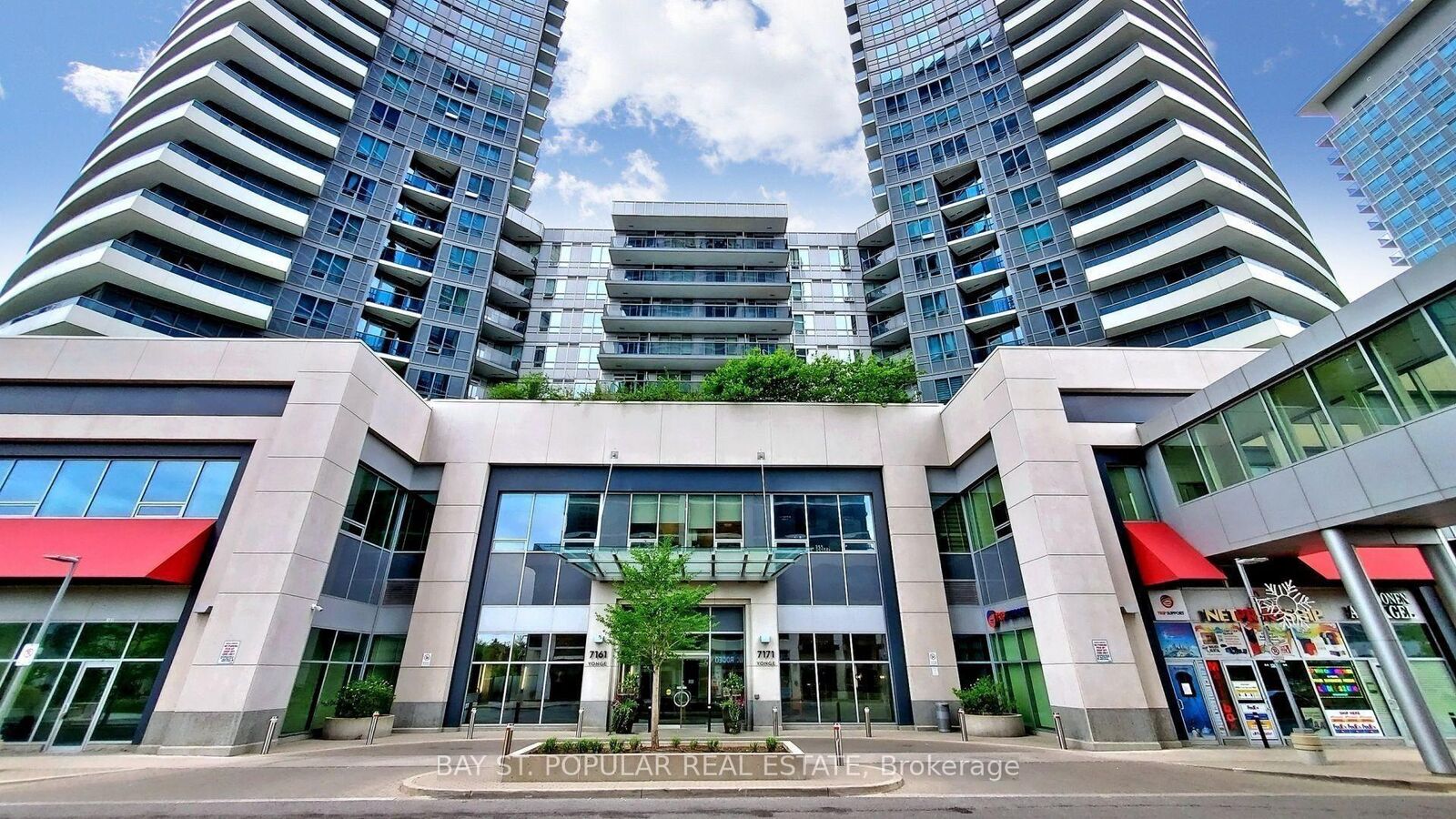 Property Photo: 7171 Yonge Street 1810 ON L3T 0C5