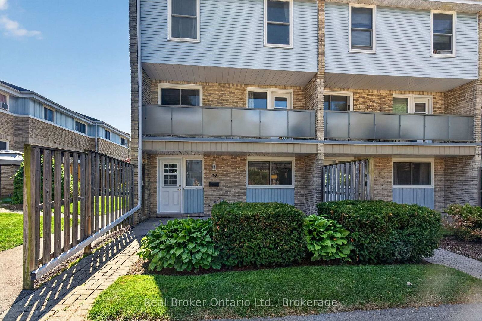 Property Photo:  35 Breckenridge Drive 29  ON N2B 3H5 