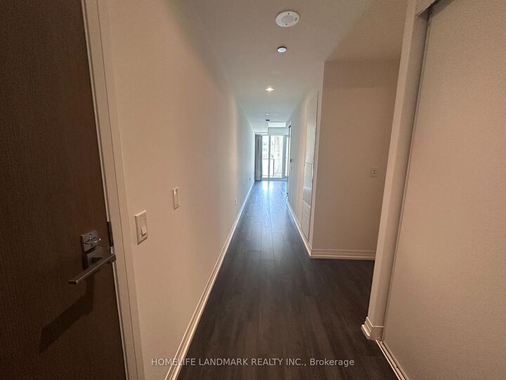 Property Photo: 251 Jarvis Street 734 ON M5B 0C3